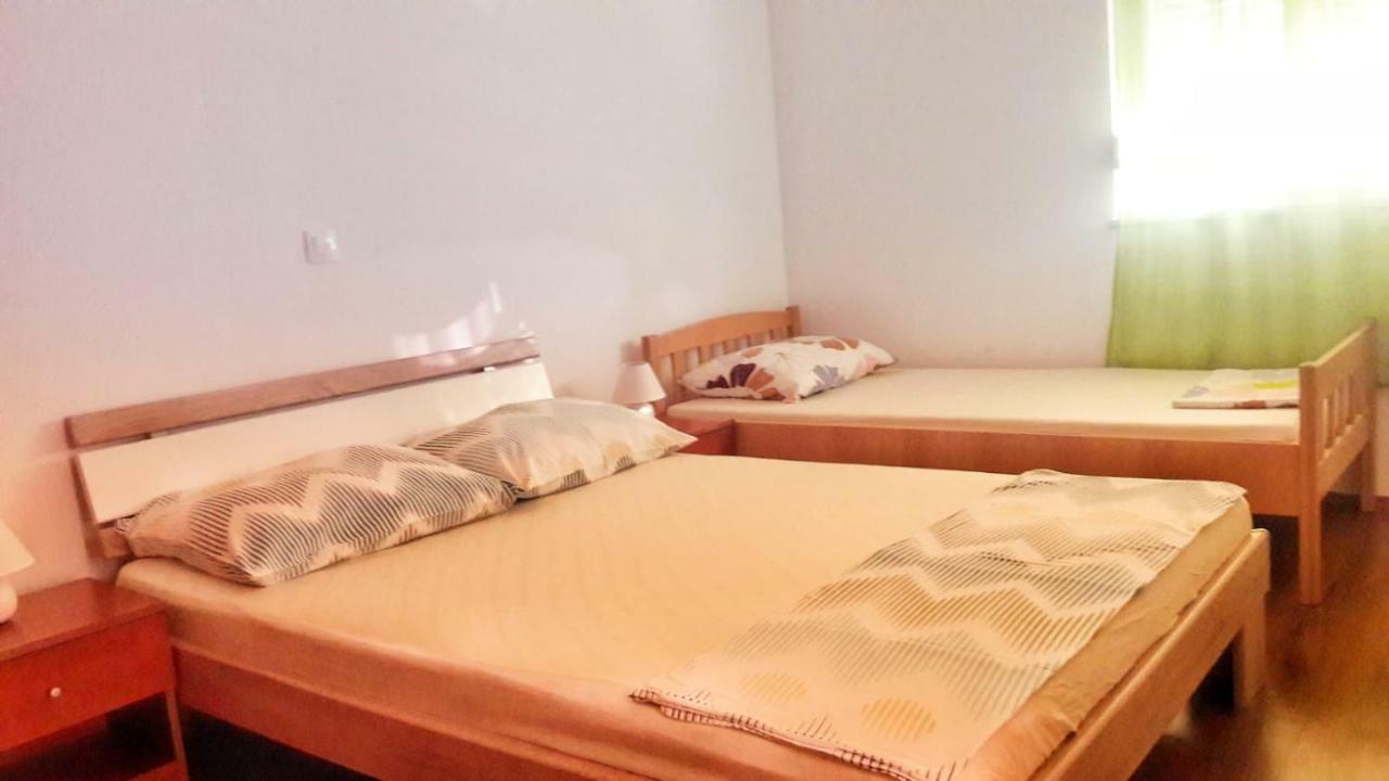 Apartman Kolan Exterior photo